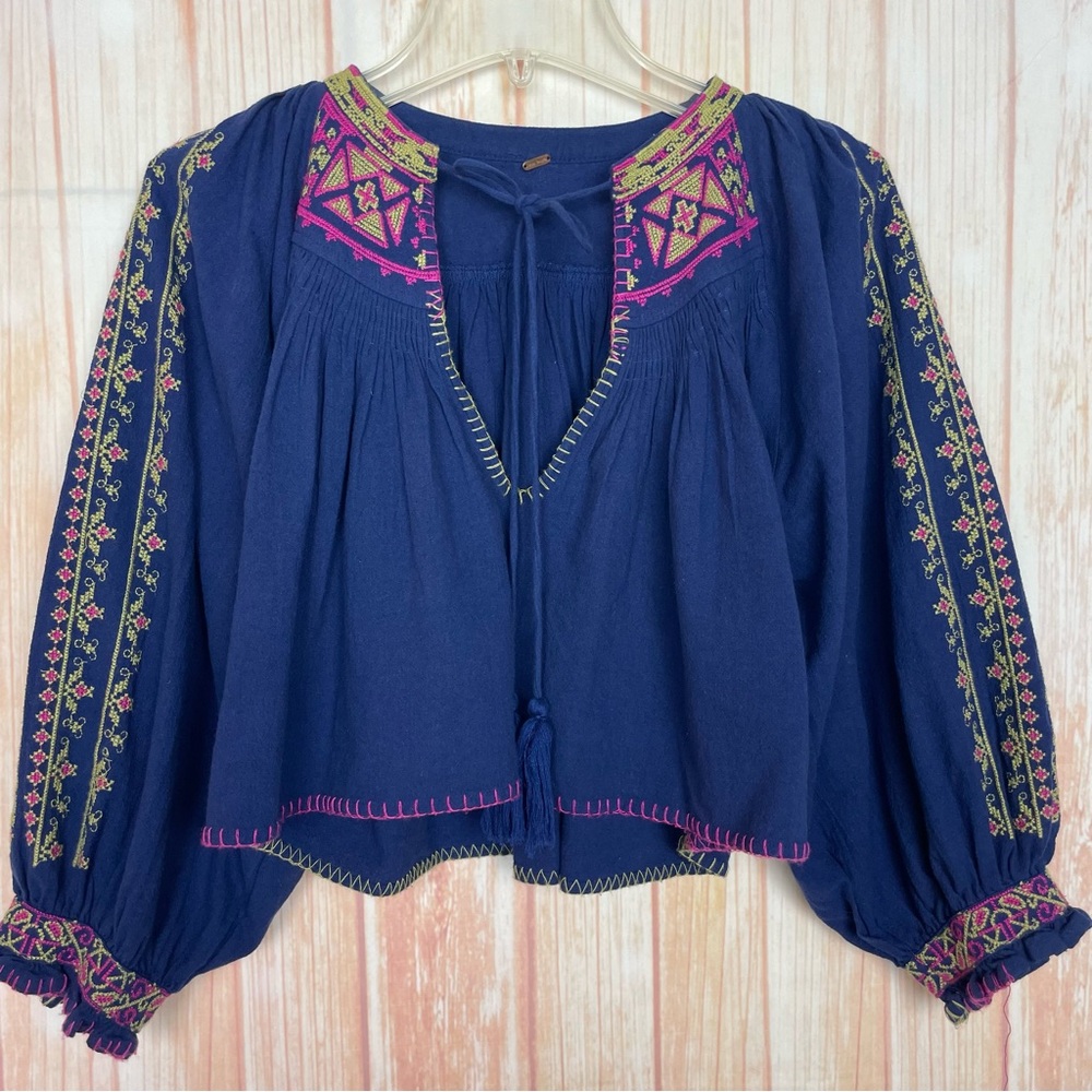 Free People Navy and Pink Embroidered Cropped Blouse (S/M)